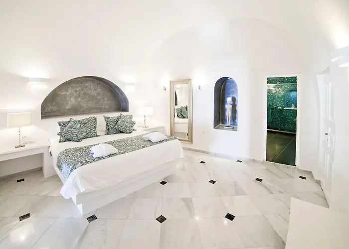 Anteliz Fira (Santorini)