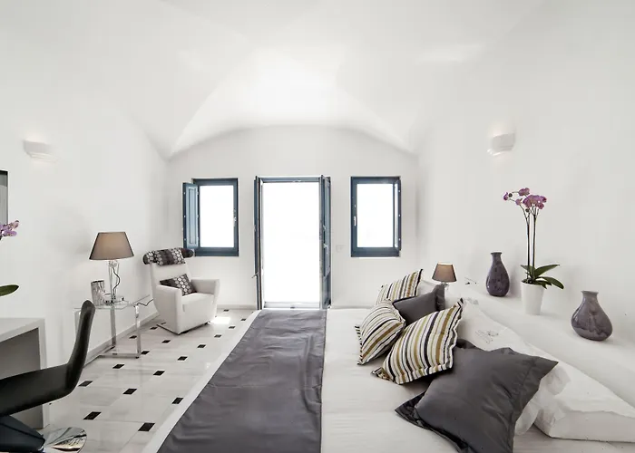 Anteliz Fira (Santorini)