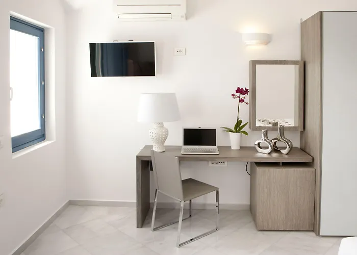 Hotell Anteliz Fira (Santorini)