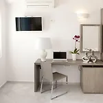 Hotel Anteliz Fira (Santorini)