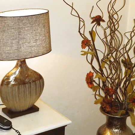 Hotel Anteliz Fira (Santorini)