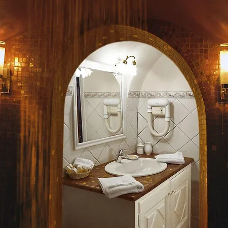 Anteliz 4* Fira (Santorini)