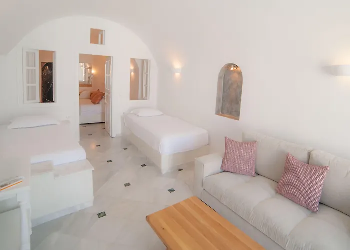 Hotel Anteliz Fira (Santorini)