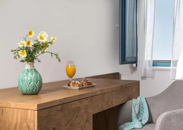 Anteliz 4* Fira (Santorini)