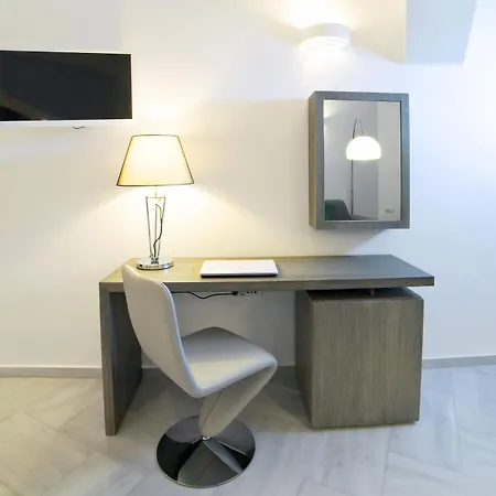 Anteliz Otel Fira (Santorini)