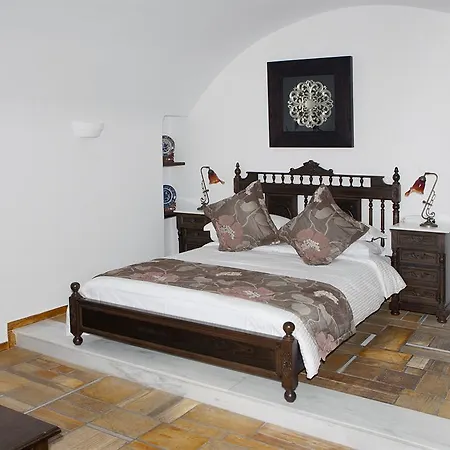 Anteliz Otel Fira (Santorini)
