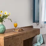 Anteliz 4* Fira (Santorini)